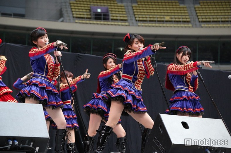 AKB48(l)ʢRequest HourĿU(ku)200